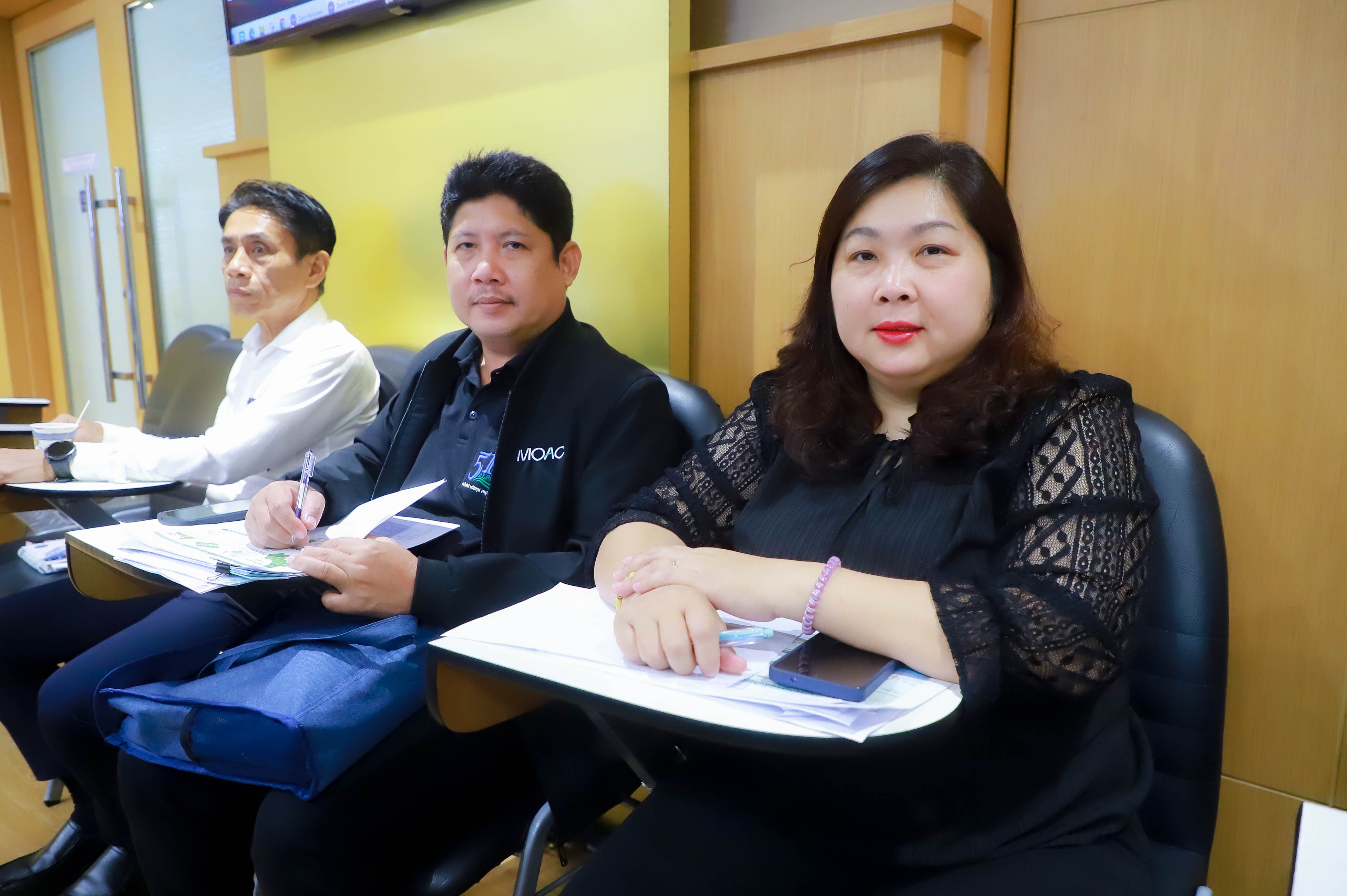 title - รองเลขาธิการ ส.ป.ก. ร่วมการประชุมคณะกรรมการขับเคลื่อนการดำเนินงานส่งเสริมอาชีพด้านการเกษตรในจังหวัดชายแดนภาคใต้ของกระทรวงเกษตรและสหกรณ์ ครั้งที่ 1/2569